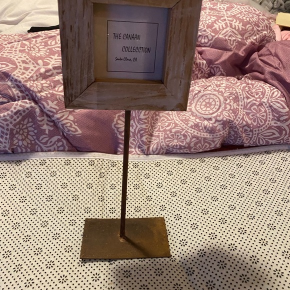 Unique picture frame - Picture 2 of 3